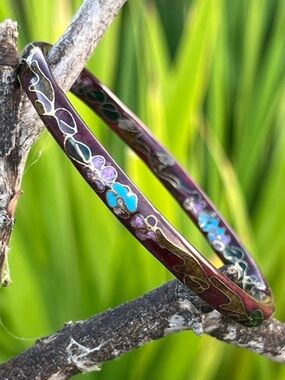 Vintage Cloisonné Red Floral Bangle Bracelet Size 8 Enamel Brass